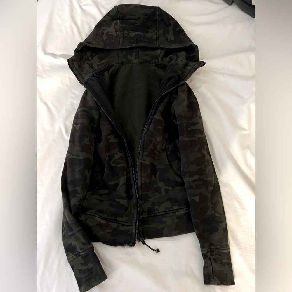 lululemon camo scuba full zip